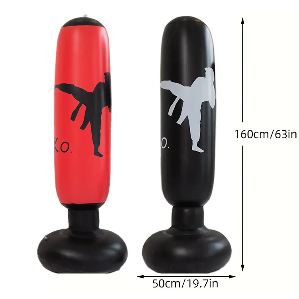 Saco de pancadas inflável para artes marciais D.Sports com 160cm de altura e base estável em vermelho e preto